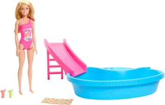 Barbie Docka och pool lekset, blond med pool, rutschkana, handduk och dryckestillbehör (HRJ74)