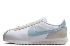 Nike Women's Cortez Sneaker, White, 6 UK