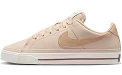 NIKE Femme WMNS Court Legacy NN Sneaker, SANDDRIFT/Hemp-Bronzine-SAIL, 43 EU