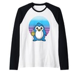 Penguin Beer Mug Retro Cute Blue Penguin Frothy Beer Humor Raglan Baseball Tee