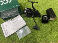 Brand New & Boxed Daiwa Emcast BR LT 2500 Baitrunner Carp Match Fishing Reel