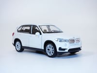 BMW X5 blanc 2015 1/35 F15