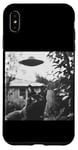 Coque pour iPhone XS Max Cat Selfie with UFO Weird 50s Photo --