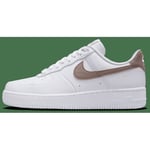 Nike Air Force 1 '07 Next Nature, storlek 41