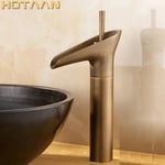 Handfatkran i antik mässing, vattenfall, badrum, handfat, blandare, kran, Yt-5039 Antique Brass