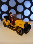 Doctor Who 3rd Dr Car Bessie Corgi Diecast Metal Model Figure With 4th Dr Figure