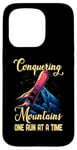 Coque pour iPhone 15 Pro CONQUERING MOUNTAINS ONE RUN AT A TIME