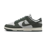 Nike Dunk Low, storlek 42