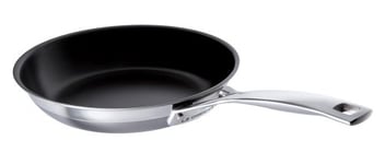 Le Creuset 3-Ply Stainless Steel Non-Stick Omelette Pan, 20 x 4 cm, 96201320001000, Silver