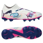 PUMA Future 7 Match FG/AG Volume Up - Hvit/Blå/Poison Pink/Fizzy Melon/Blå, størrelse 45