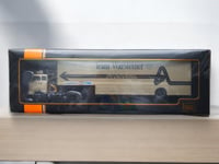 camion Volvo F89 Team Warsteiner Arrows Race Transporter F1 IXO 1/43 neuf