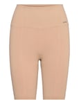 Luxe Seamless Biker Shorts Beige Aim´n