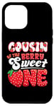 Coque pour iPhone 14 Plus 1er anniversaire de Strawberry Cousin de Berry Sweet One