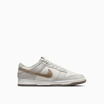 Nike Homme Dunk Low Retro SE Sneaker, Phantom Khaki Light Bone Summit White, 39 EU