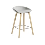 HAY - About a Stool AAS33 Low - Stainless Footrest - Soaped Oak - Cat.1 - Linara 311 Fog - Barstolar - Hee Welling - Metall/Trä/Plast