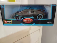 Voiture miniature de collection  1/18 BURAGO : BUGATTI DIVO   + boite neuve 