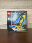 LEGO TECHNIC: Racing Yacht (42074) - Brand New & Sealed - Free & Fast Postage!