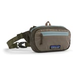 Patagonia Ultralight Black Hole Mini Hip Pack Pine Needle Green, OneSize