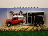 BRI43239 - Coffret LAND ROVER + remorque + chevaux - Britains - 1/32