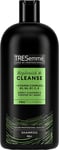 Tresemmé Replenish & Cleanse Shampoo with Vitamin C for Greasy Hair 900 Ml