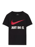 Nike Nike Swoosh Just Do It Tee Svart