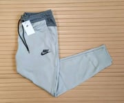 Nike Tech Fleece Essentials Joggers Tapered Trousers Grey/Smoke - Mens Large New