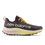 New Balance Fuelcell Supercomp Trail 40½ (Dame) - Terrengsko for skog- og terrengløp, Fri frakt over 1599kr