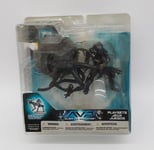 Alien vs. Predator AVP CELTIC PREDATOR Throws Alien Action Figure Playset