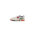 New Balance Homme 550 Sneaker, Blanc cassé, Bleu Marine, Rouge, 45.5 EU