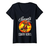 Womens Country Cowgirl Riding Wild Horse Retro Vintage Cowgirl V-Neck T-Shirt