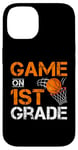 Coque pour iPhone 14 Jeux drôles sur le premier jour d'école de basket-ball de première année