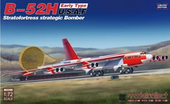 Modelcollect UA72208 1:72nd B-52H early type Stratofortress strategi Bomber, LTD