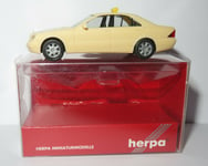 MICRO HERPA #042642 HO 1/87 MERCEDES-BENZ S-KLASSE TAXI CREME IN BOX