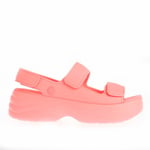 Crocs Womenss Skyline Sandals in Pink Rubber - Size UK 4-5