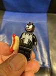 NEW VENOM MINI-FIGURE FROM LEGO SET 40454 SPIDER-MAN VS VENOM AND IRON VENOM