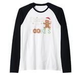 I Teach The Smartest Cookies Christmas Gingerbread Kids Boys Raglan Baseball Tee