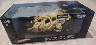 Voiture BATMAN The Dark Knight Rises Camouflage Tumbler 1/18 Hot Wheels NEUF !