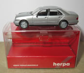 MICRO HERPA HO 1/87 MB MERCEDES-BENZ E KLASSE 280 gris clair métal #031813 box