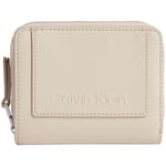 Portefeuille Calvin Klein Jeans  Portefeuille  Ref 60970 PBP Beige 12*10*2.5 cm