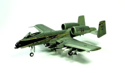 Hobby Master 1:72 HA1306 Fairchild A-10A Thunderbolt II USAF 103e FW, 118e FS