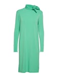 By Malene Birger Gulia Knälång Klänning Grön [Color: GREENBRIAR ][Sex: Women ][Sizes: XXS,XS,S,M ]