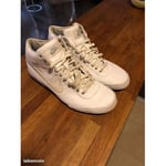 Baskets montantes Nike  Baskets cuir NIKE taille 45 presque jamais portées