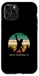 Coque pour iPhone 11 Pro Green Mountains VT USA Sasquatch Peace Sign Bigfoot