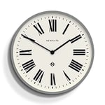 NEWGATE® Horloge Murale Italienne numéro Trois - Horloge Ronde - Horloge de Cuisine - Horloges de Salon - Horloge de Bureau - Cadran en Chiffres Romains - Horloge de Gare (Gris)