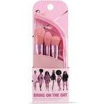 Barbie Make-Up Brushes In Travel Pouch