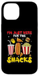 Coque pour iPhone 14 Jeu de football amusant Sports I'm Just Here For The Snacks