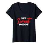 Womens Valentines Day Idea For Daddy Matching Family Love V-Neck T-Shirt