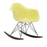 Vitra - Eames RE Plastic Armchair RAR 92 Citron, Basic Dark Base, Dark Maple - Fåtöljer - Charles & Ray Eames - Gul - Metall/Plast