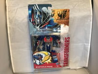 TRANSFORMERS AGE OF EXTINCTION   OPTIMUS PRIME   HASBRO 2014  BNIB