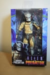 NECA WARRIOR PREDATOR ALIEN VS PREDATOR 1994 Arcade Game 7" Action Figure